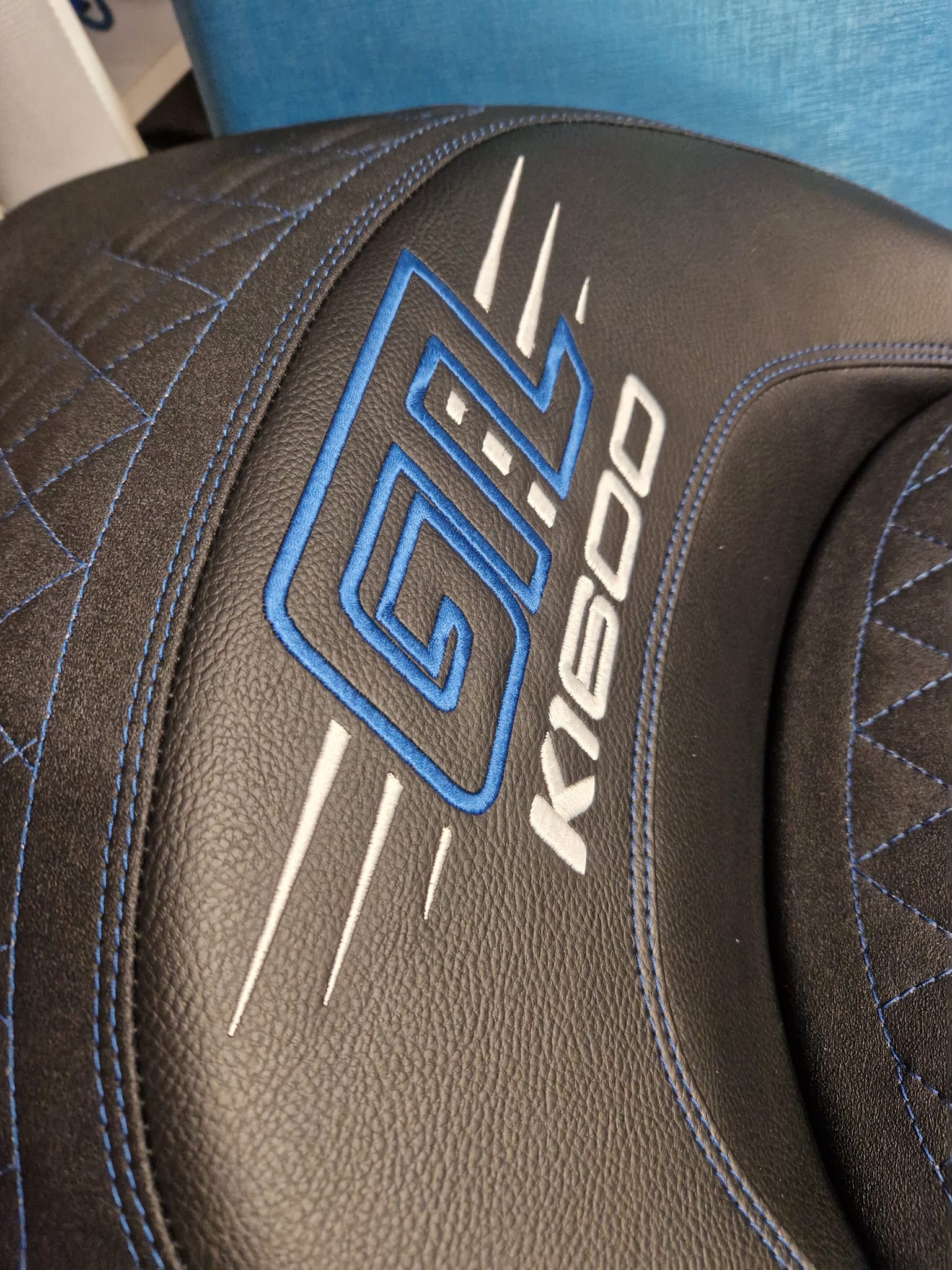 Selle BMW brodée GTL K1600
