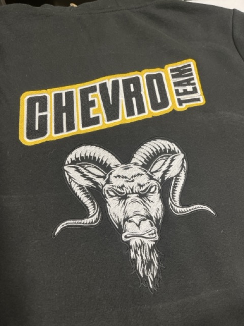 Sweat brodé Chevroteam